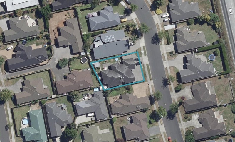 28 Wiltshire Drive, Huntington, Hamilton - Carousel 1