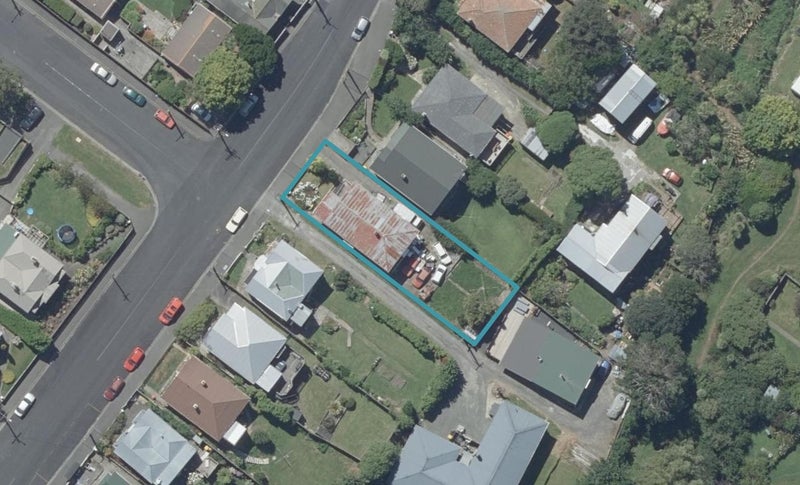 82 Nairn Street, Kaikorai, Dunedin - Carousel 1