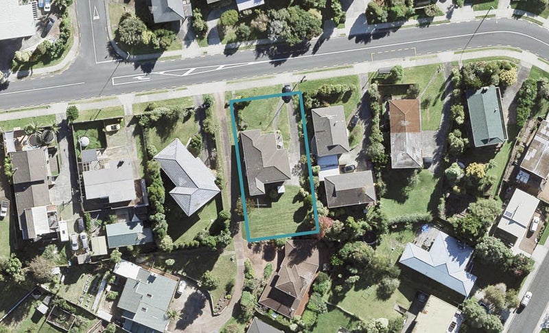 96 Glamorgan Drive, Torbay, Auckland - Carousel 1