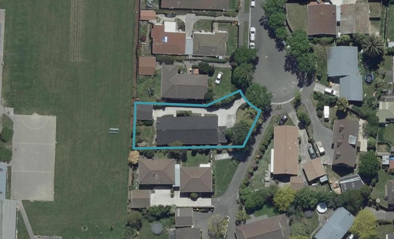 1/24 Heaphy Place, Casebrook, Christchurch - Carousel 1