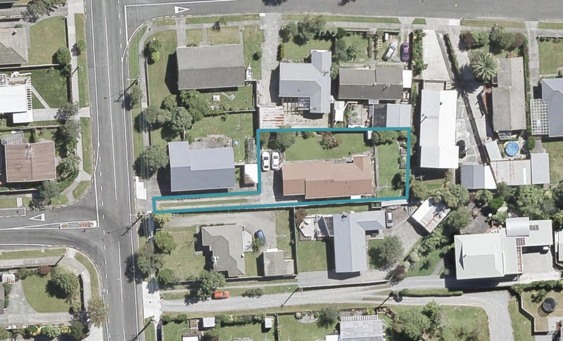 311 Stokes Valley Road, Stokes Valley, Lower Hutt - Carousel 1