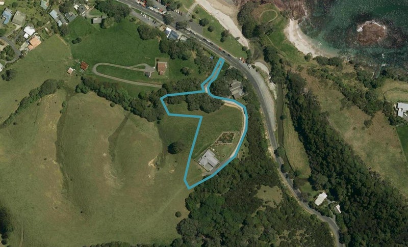 930 Cove Road, Waipu, Waipu - Carousel 1