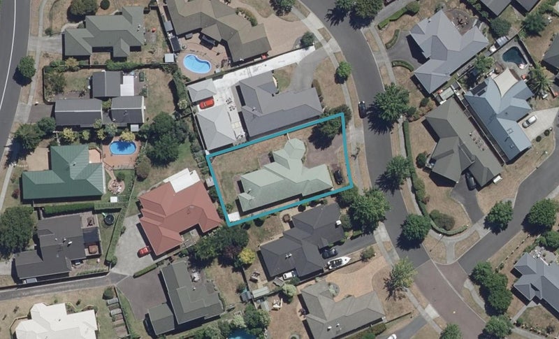 8 Waipuna Place, Rototuna, Hamilton - Carousel 1