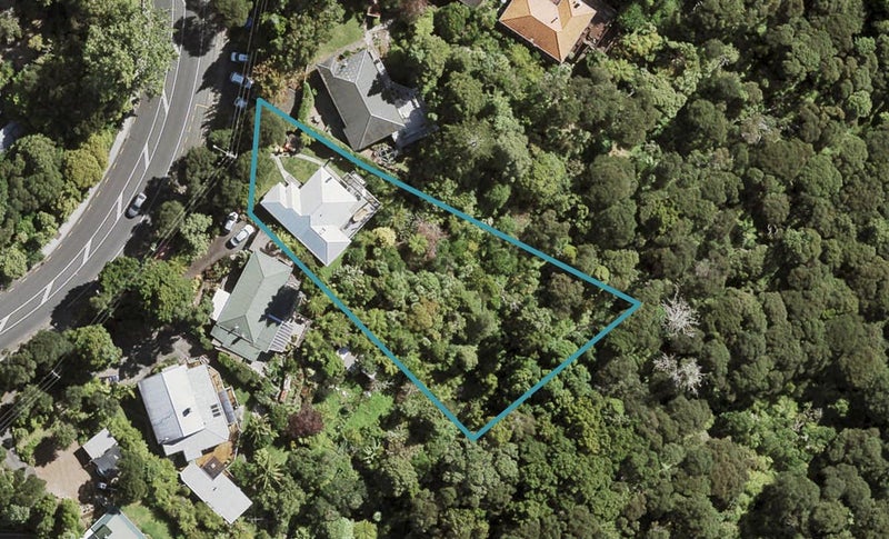 330 Titirangi Road, Titirangi, Auckland - Carousel 1
