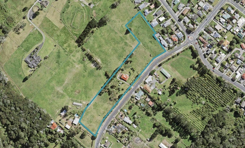 83 Forest Hill Road, Henderson, Auckland - Carousel 1