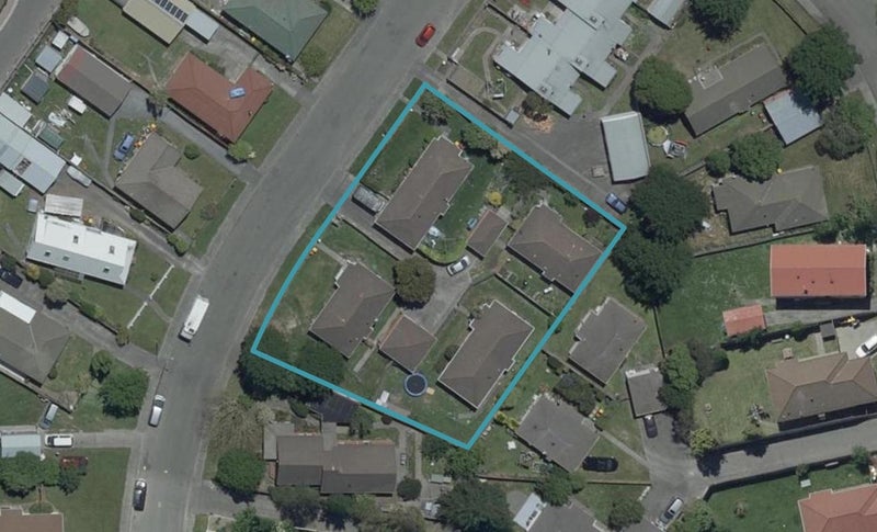 14 Arcon Drive, Broomfield, Christchurch - Carousel 1