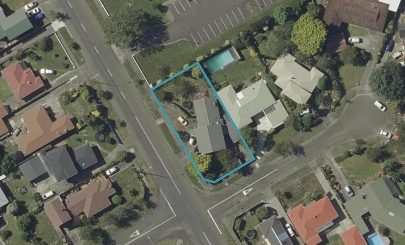 1 Anzio Place, Awapuni, Palmerston North - Carousel 1