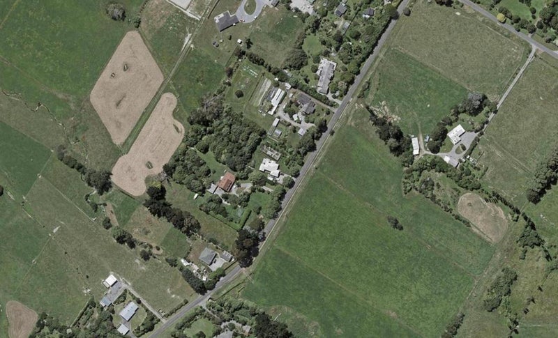 24 Settlement Road, Otaki - Carousel 1