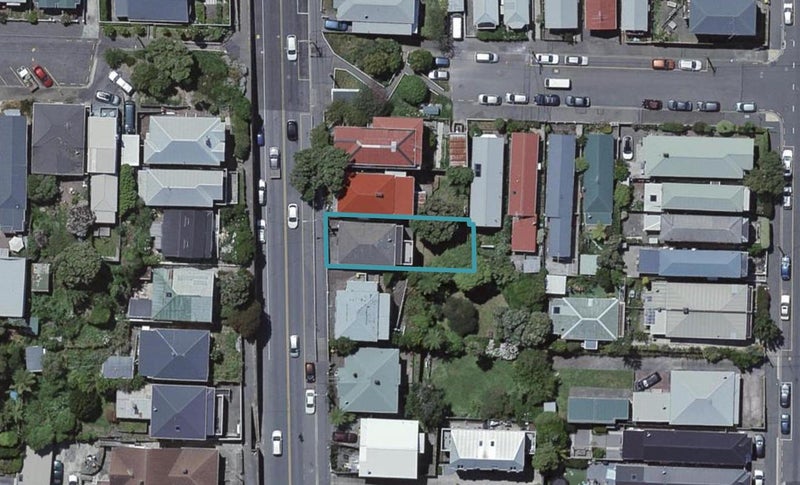 137 Wallace Street, Mount Cook, Wellington - Carousel 1