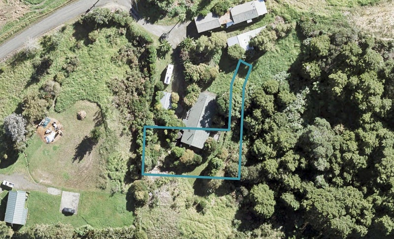 12 Dulcie Way, Orewa, Orewa - Carousel 1