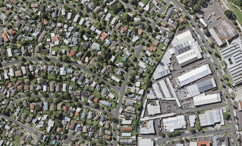 21 Howard Hunter Avenue, Saint Johns, Auckland - Carousel 1