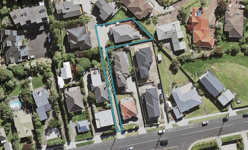 118E Coronation Road, Hillcrest, Auckland - Carousel 1