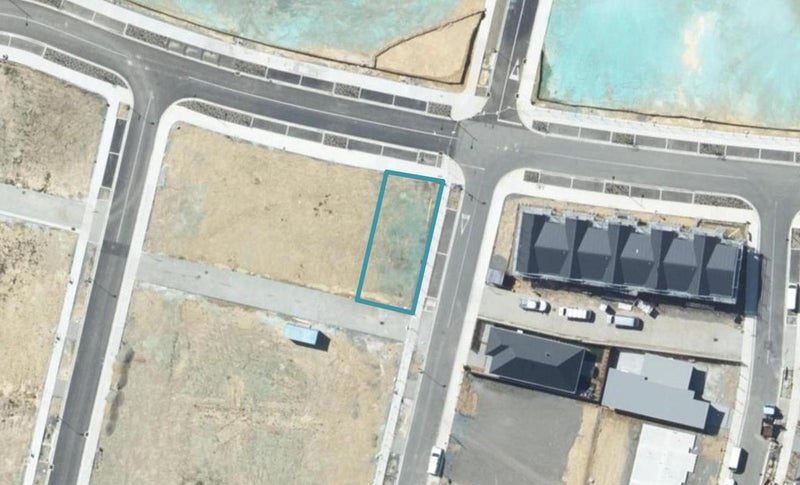 33 Karearea Avenue, Kenepuru, Porirua - Carousel 1