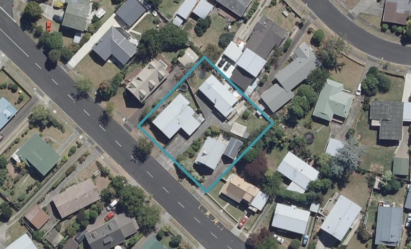 33 Splitt Avenue, Glenview, Hamilton - Carousel 1