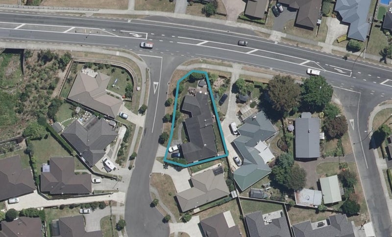 1 Millie Place, Huntington, Hamilton - Carousel 1