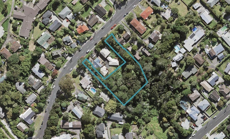 19 Archers Road, HILLCREST, AUCKLAND - Carousel 1