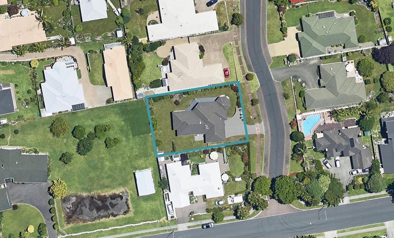 5 Huntington Drive, Bethlehem, Tauranga - Carousel 1