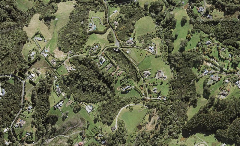 55 Collings Drive, Lucas Heights, Auckland - Carousel 1