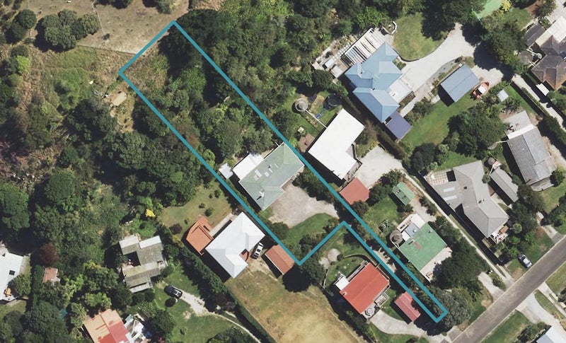 24 Douglas Street, Okitu, Gisborne - Carousel 1