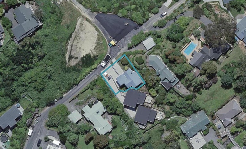 22 Glenside Road, Glenside, Wellington - Carousel 1