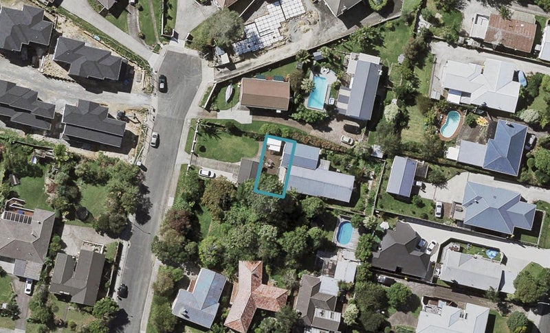 1C Bennett Road, Pakuranga, Auckland - Carousel 1