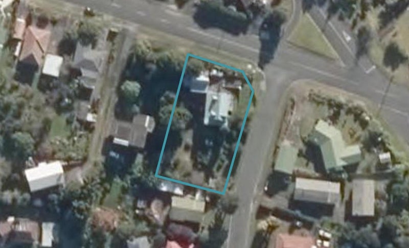 2 Glover Place, Onerahi, Whangarei - Carousel 1