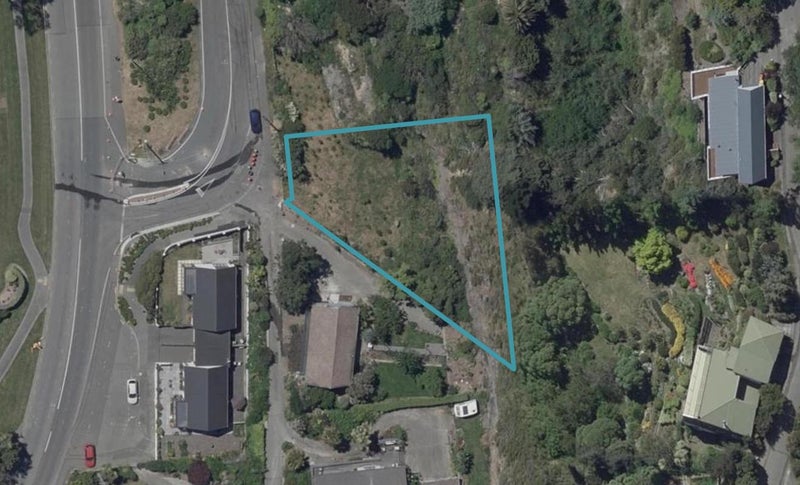 4 Cannon Hill Crescent, Mount Pleasant, Christchurch - Carousel 1