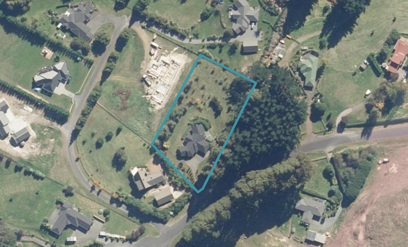 42 Ramsay Drive, Taupo - Carousel 1