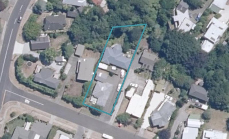 6B Weka Road, Waipahihi, Taupo - Carousel 1