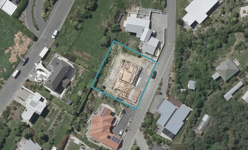8 Tiroroa Lane, Huntsbury, Christchurch - Carousel 1