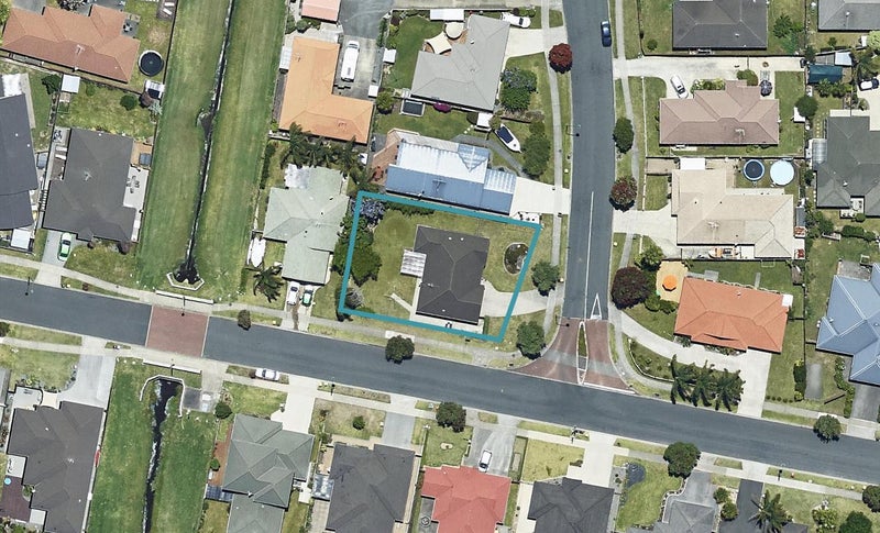 166 Evans Road, Papamoa Beach, Papamoa - Carousel 1