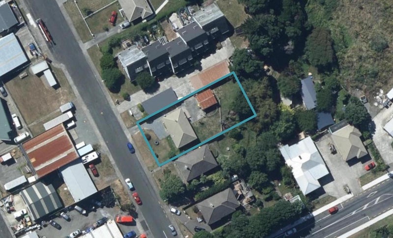 35 Mana Avenue, Titahi Bay, Porirua - Carousel 1