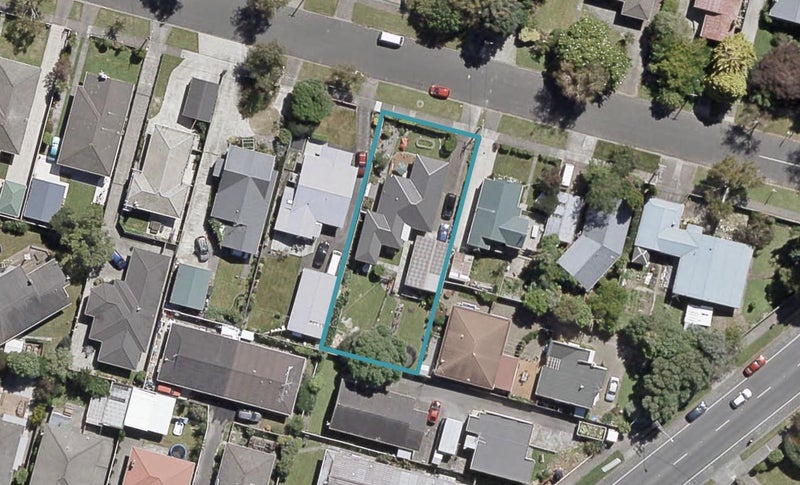 5 Garden Road, Avalon, Lower Hutt - Carousel 1