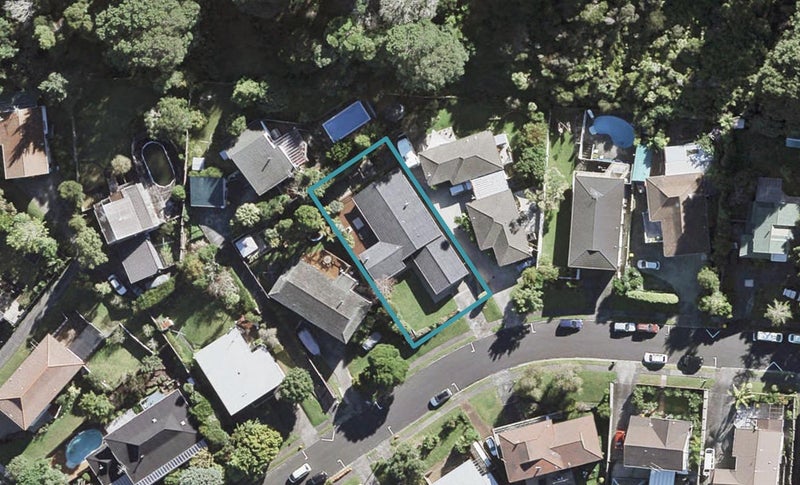 10 Montclair Rise, Browns Bay, Auckland - Carousel 1