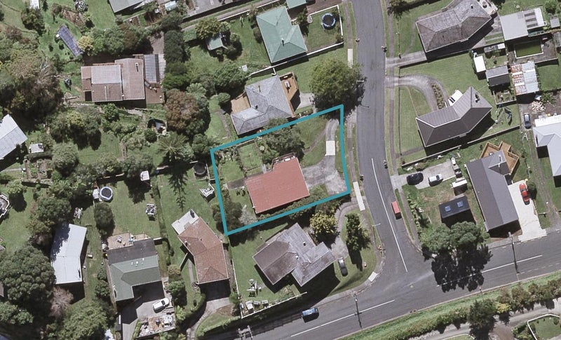 1 Thames Street, Welbourn, New Plymouth - Carousel 1