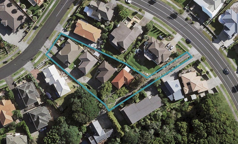 2/65 Ribbonwood Crescent, Goodwood Heights, Auckland - Carousel 1