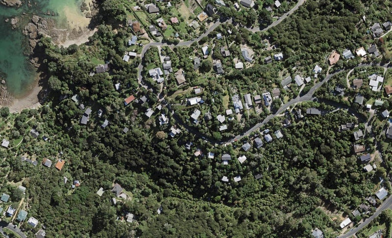 39 Coromandel Road, Oneroa, Waiheke Island - Carousel 1