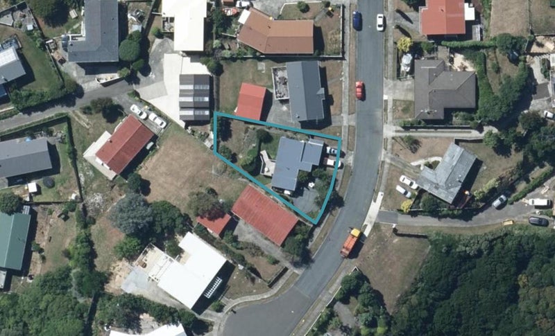 20 Inlet View, Titahi Bay, Porirua - Carousel 1