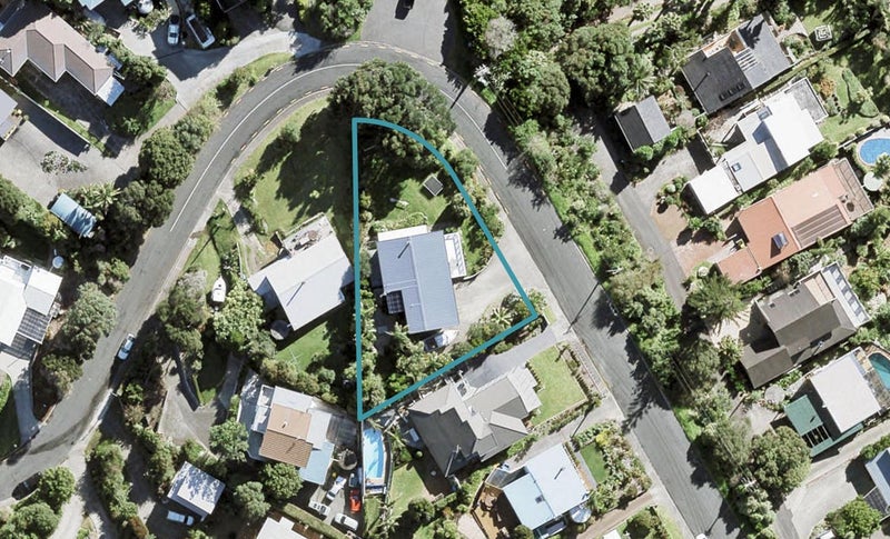 20 Duncansby Road, Stanmore Bay, Whangaparaoa - Carousel 1