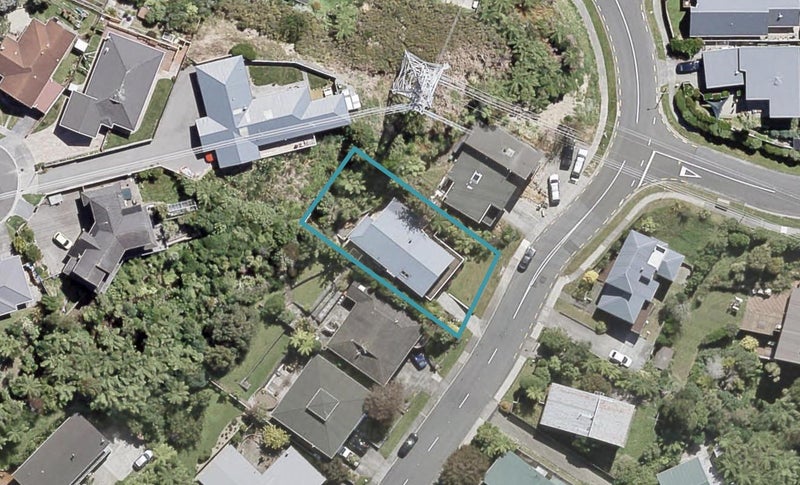 133 Tirohanga Road, Tirohanga, Lower Hutt - Carousel 1