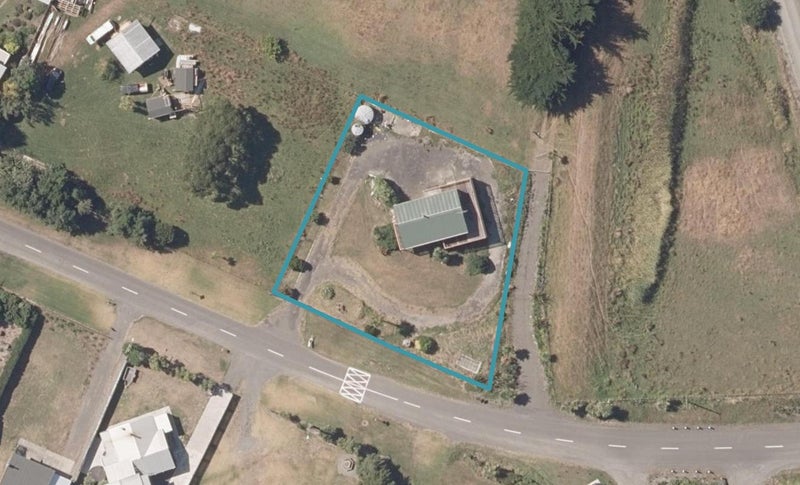 1914 Parewanui Road, Parewanui, Tangimoana - Carousel 1