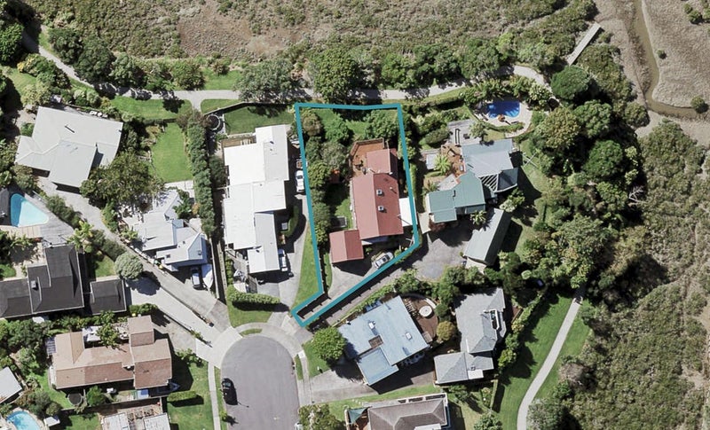 25 Davita Place, Farm Cove, Auckland - Carousel 1