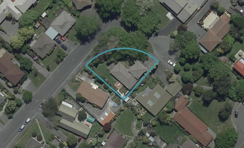 20 Kingham Place, Avonhead, Christchurch - Carousel 1