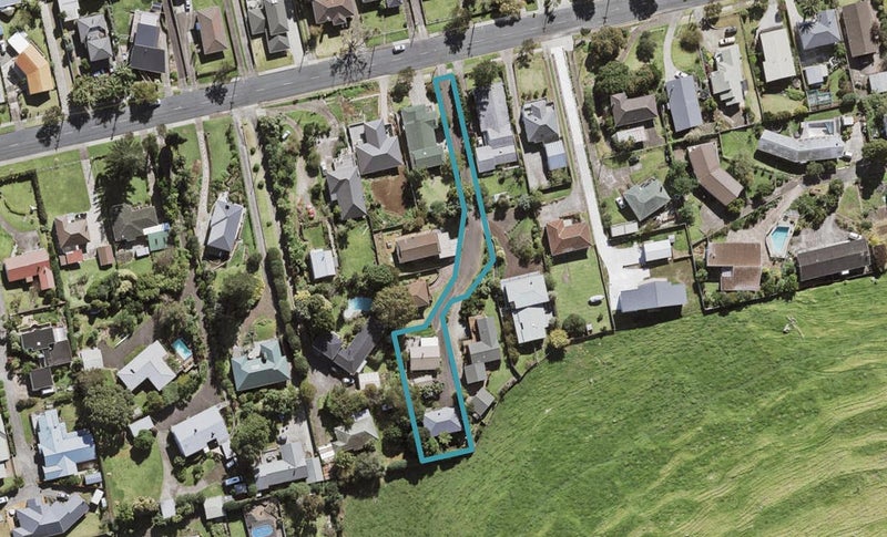 5B Matchett Way, Mangere Bridge, Auckland - Carousel 1