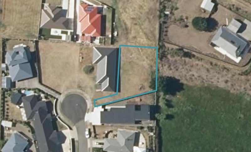 10 Malthus Place, Foxton Beach, Foxton - Carousel 1