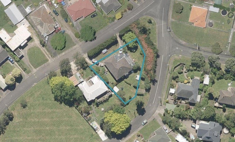 1 West Way, Durie Hill, Whanganui - Carousel 1