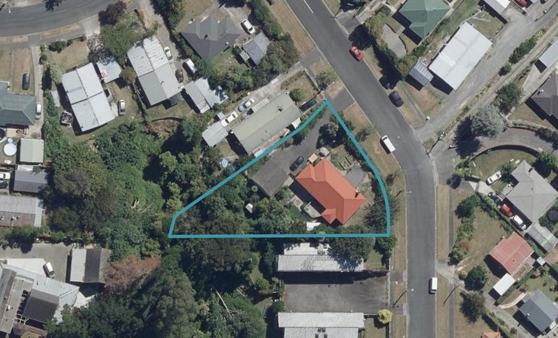 8 Pollen Crescent, Melville, Hamilton - Carousel 1