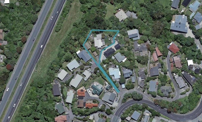 8 Brydon Way, Paparangi, Wellington - Carousel 1