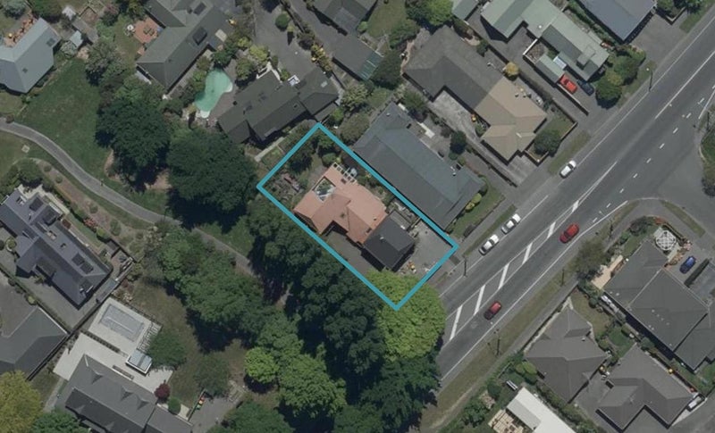 2/135 Grahams Road, Burnside, Christchurch - Carousel 1
