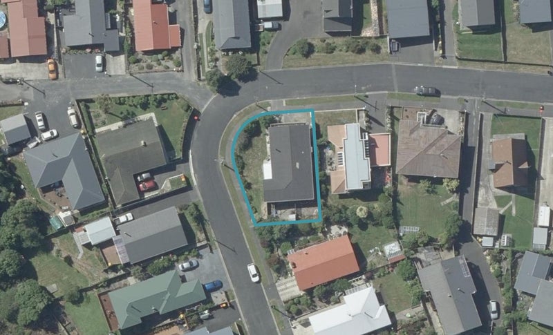 14 Clariton Avenue, Green Island, Dunedin - Carousel 1